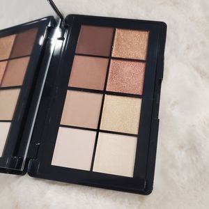 Brand New Elizabeth Arden Palette